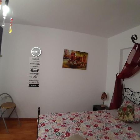 Ferienwohnung Piata Amzei Old Town Bukarest Exterior foto