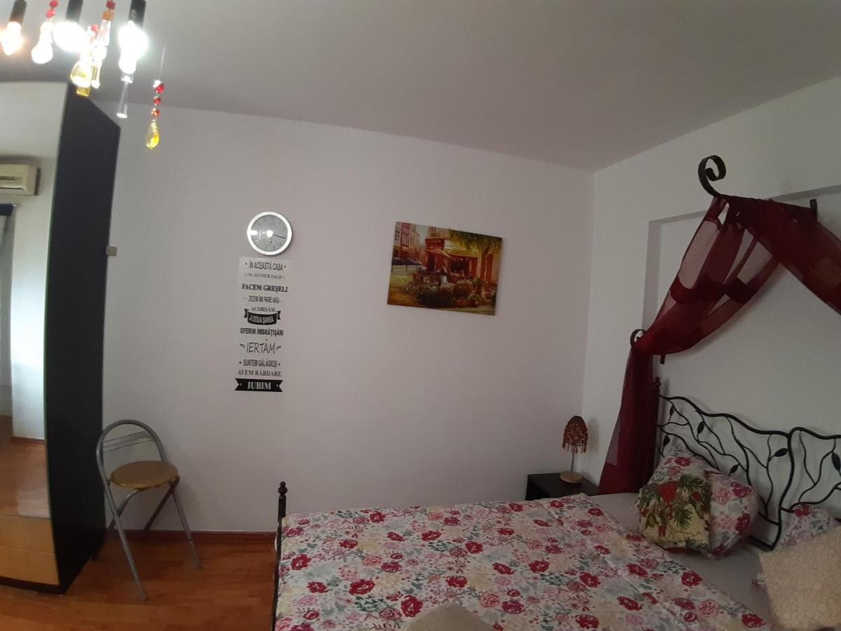 Ferienwohnung Piata Amzei Old Town Bukarest Exterior foto